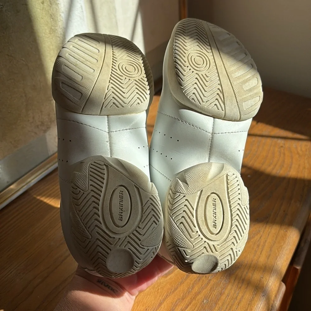 🐳 Baxinier white split sole dance shoes: